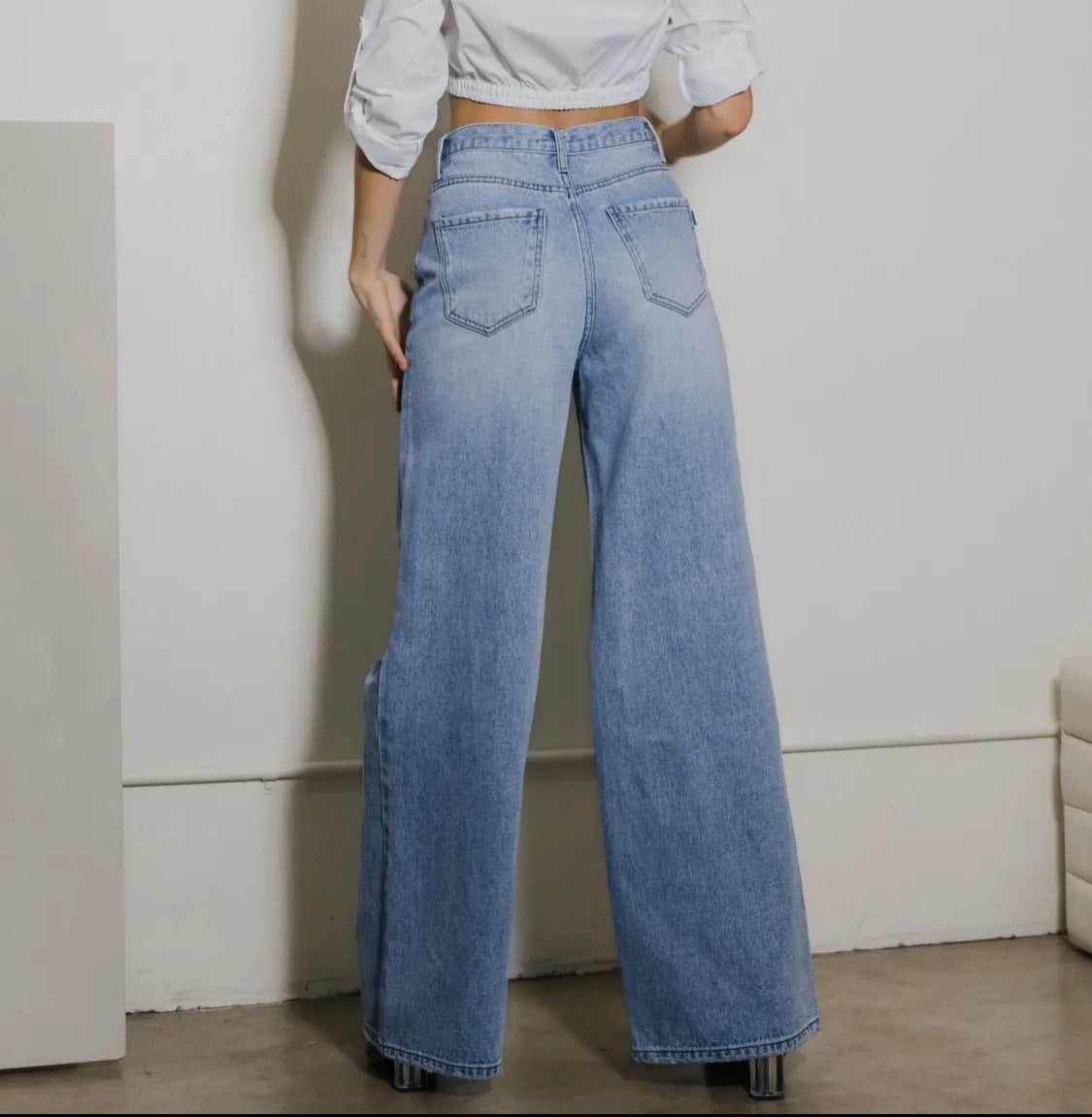 Lady Like Wide Leg Jeans